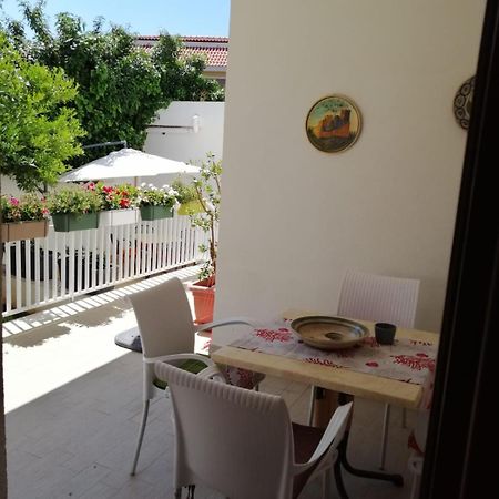 Mondello Beach The House With Green Lawns Villa Exterior photo